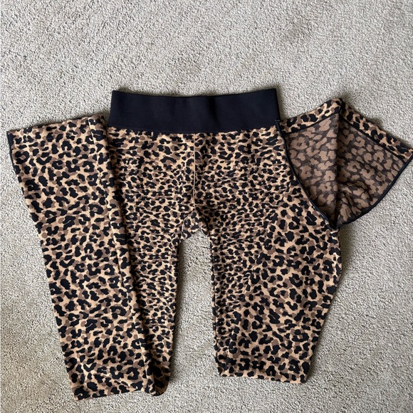 Fabletics Animal Print Leggings - Black and Brown - Picture 1 of 3